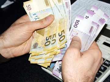 manat_180215